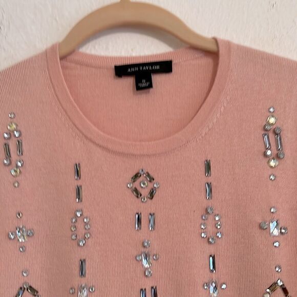 Ann Taylor Pink Wool Blend Long Sleeve Crystal Embellished Sweater Size S - Picture 3 of 5